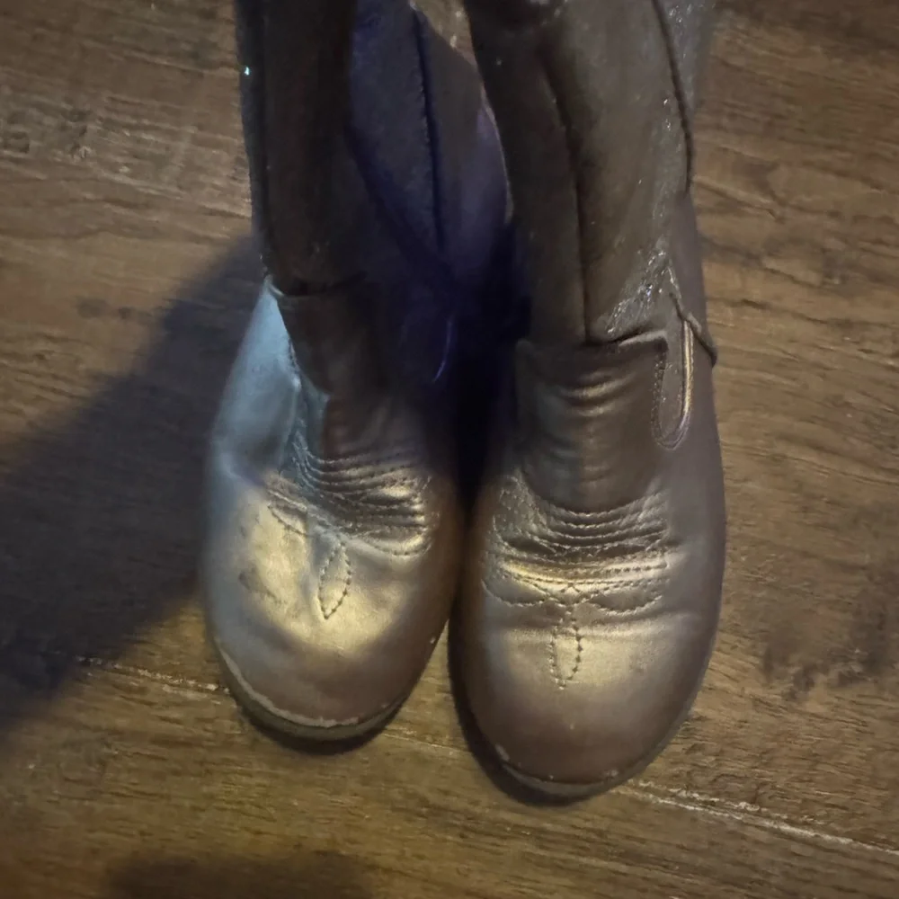 Girls 12 glitter boots cowgirl boots matched American Girl doll Tenney Grant